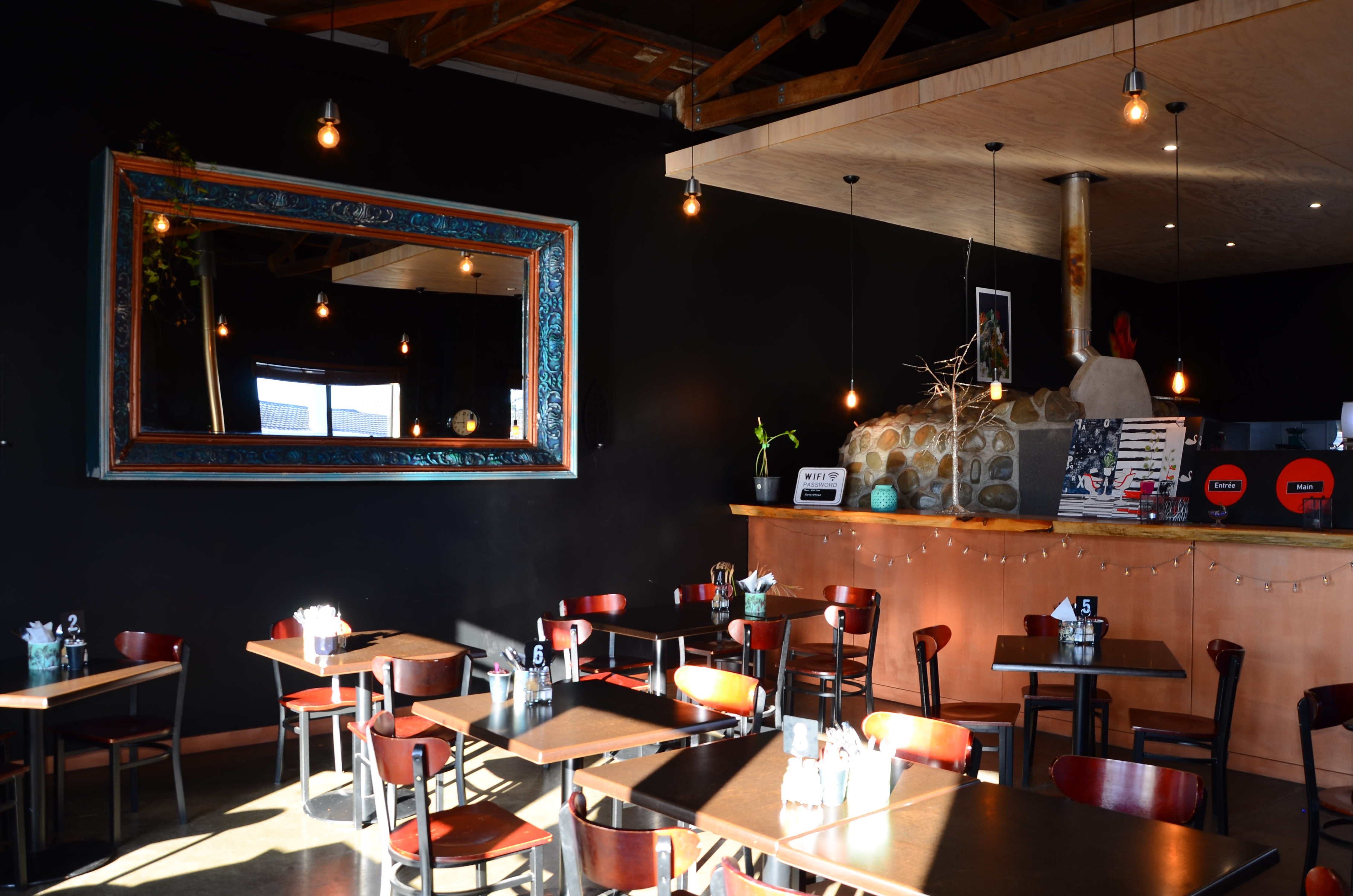 Art of Food Restaurant Interior